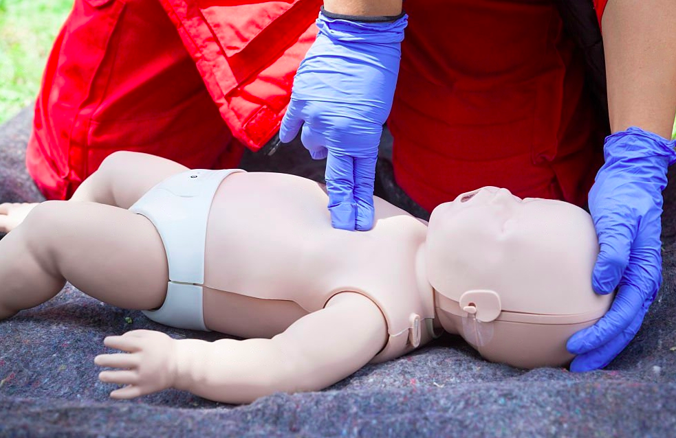 Compression-only CPR in infants and children